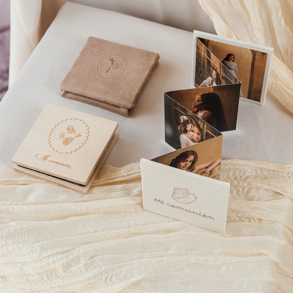 Little Folio communion 5