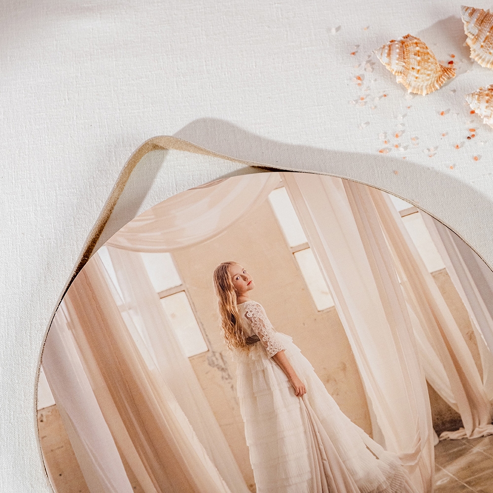 Modern Wall Frame communion 2